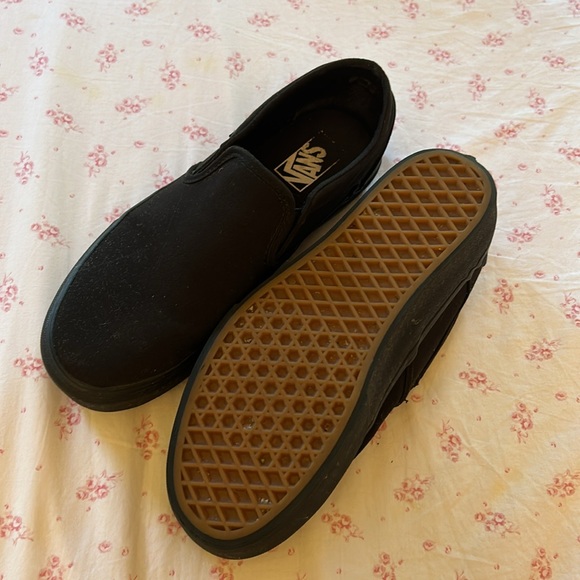 Black Slip On Vans Women’s 9.5 - Picture 2 of 2